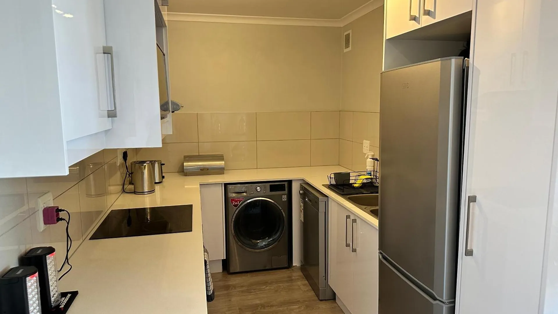 The Paragon 2-Bedroom Apartment Cape Town